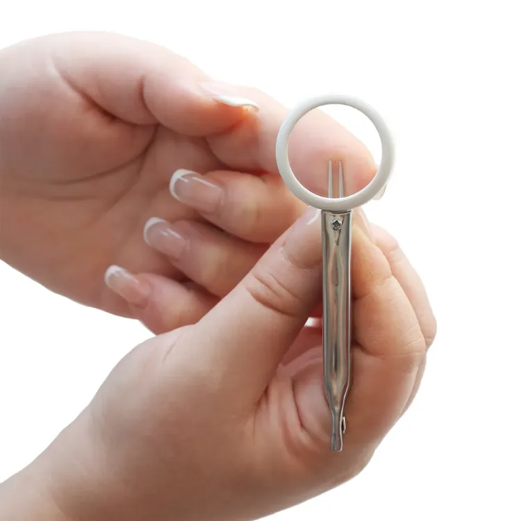 Tweezer with Magnifier