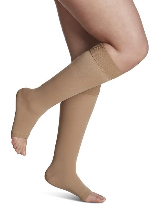 Sigvaris Select Comfort – 863 (30-40 Mmhg)-Calf W/Grip-Top